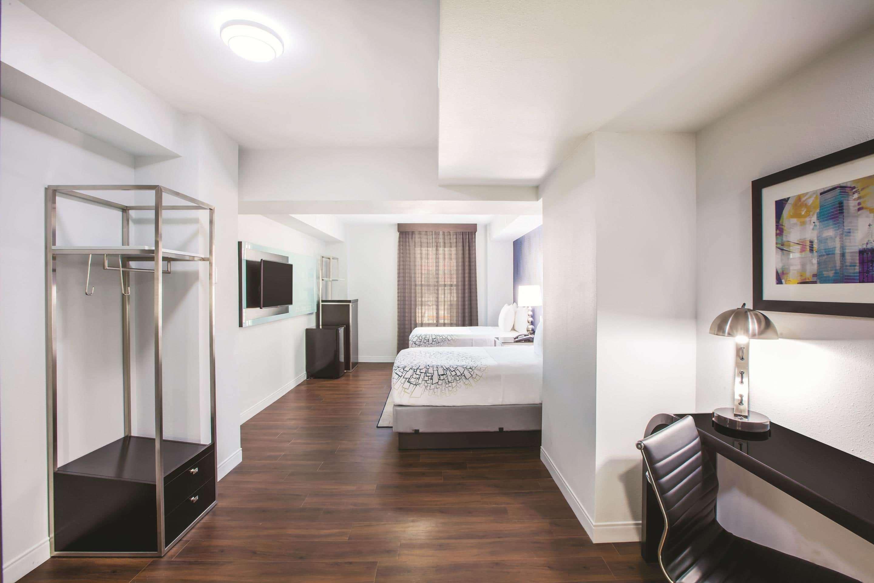 Holiday Inn Express - Dallas Downtown By Ihg מראה חיצוני תמונה